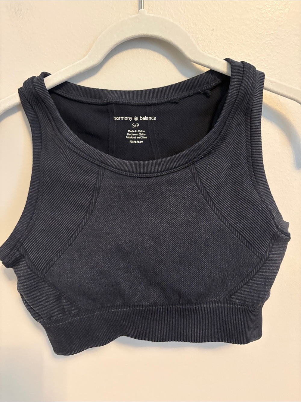 Harmony & Balance Women's Dark Gray and Black Ribbed Crop Tank